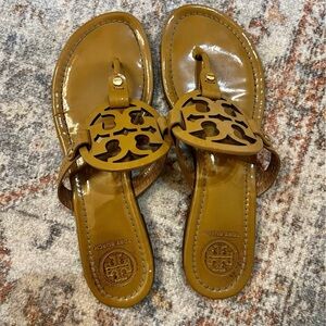 Tory Burch size 9 Biege sandals